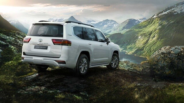 hong-xe-toyota-land-cruiser-2022
