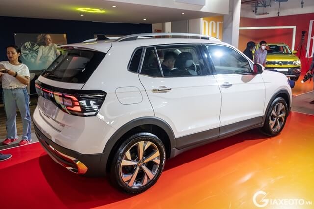 hong-xe-volkswagen-t-cross