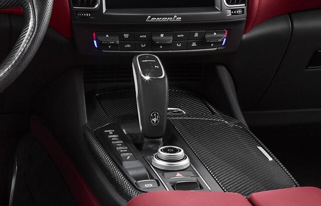 hop-so-xe-maserati-levante