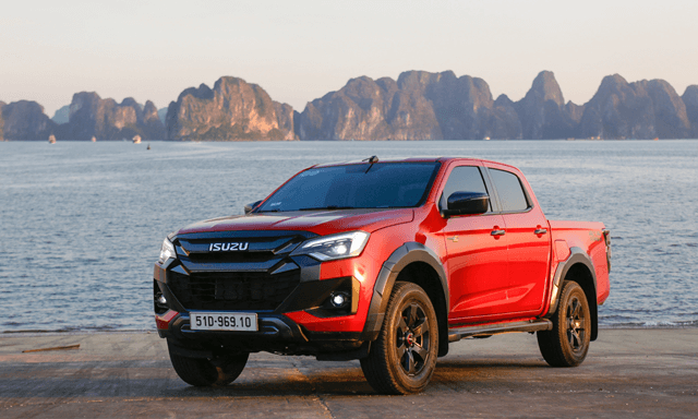 isuzu-d-max-gia-xe