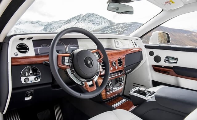 khoang-cabin-Rolls-Royce-Phantom-8