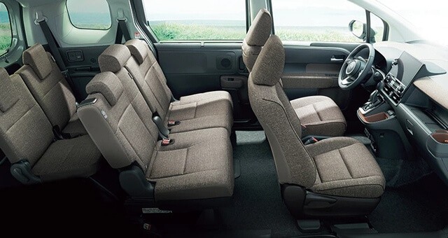 khoang-cabin-xe-toyota-sienta