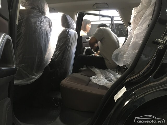 khoang-hanh-khach-xe-baic-changhe-q7