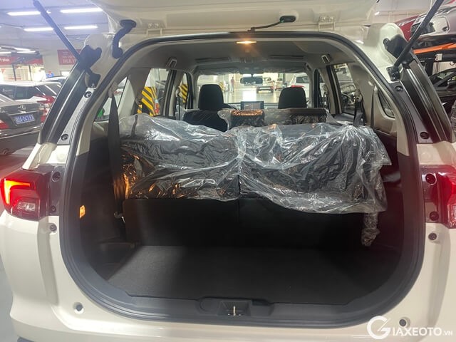 khoang-hanh-ly-xe-toyota-avanza-2022