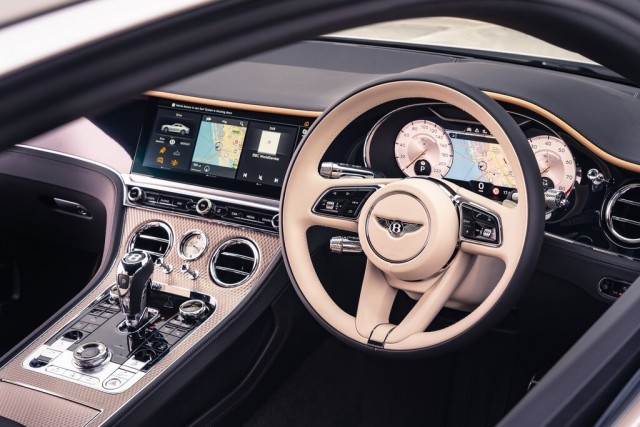 khoang-lai-Bentley-continental-GT-Mulliner-Coupe-2021