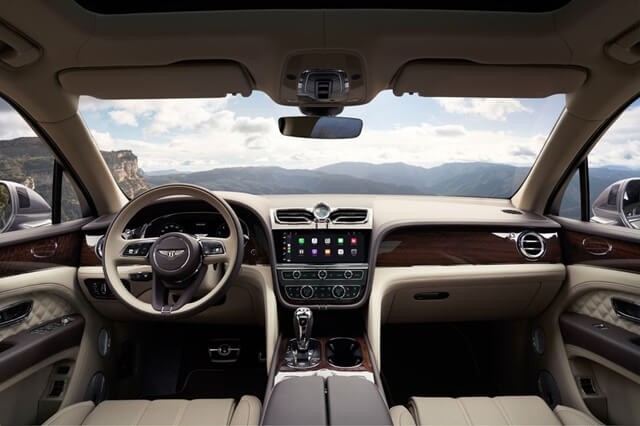 khoang-lai-bentley-bentayga-2021
