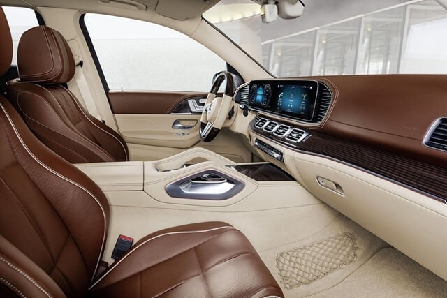 khoang-lai-xe-mercedes-maybach-gls-600-4matic