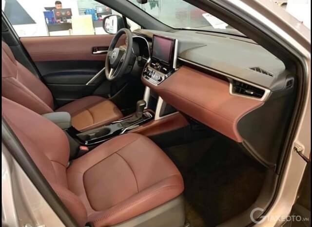 khoang-lai-xe-toyota-cross-2022