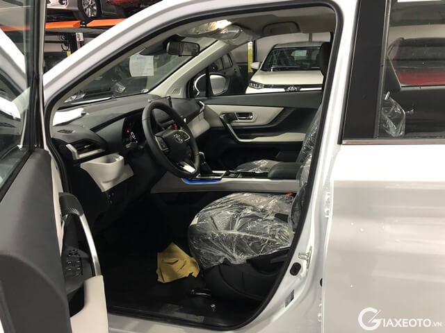 khoang-lai-xe-toyota-veloz