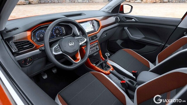 khoang-lai-xe-volkswagen-t-cross