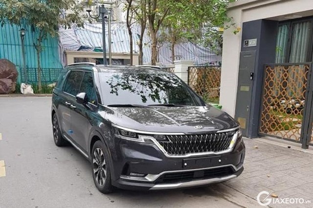 kia-carnival-ra-mat-tai-viet-nam