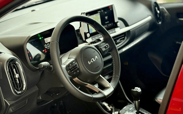 kia-morning-new-khoang-lai