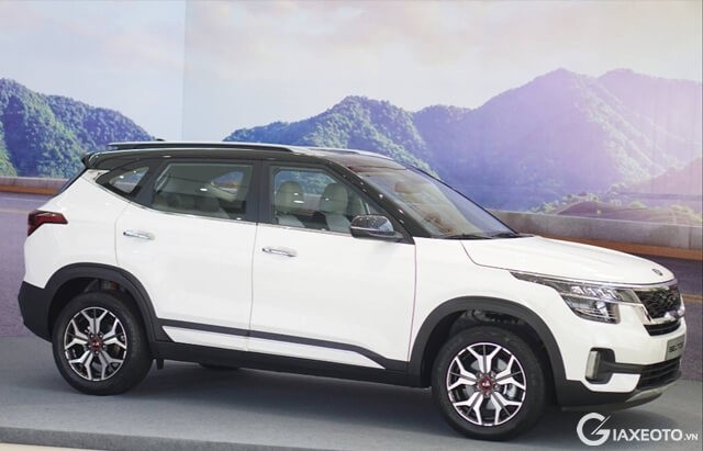 kia-seltos-ra-mat-tai-viet-nam