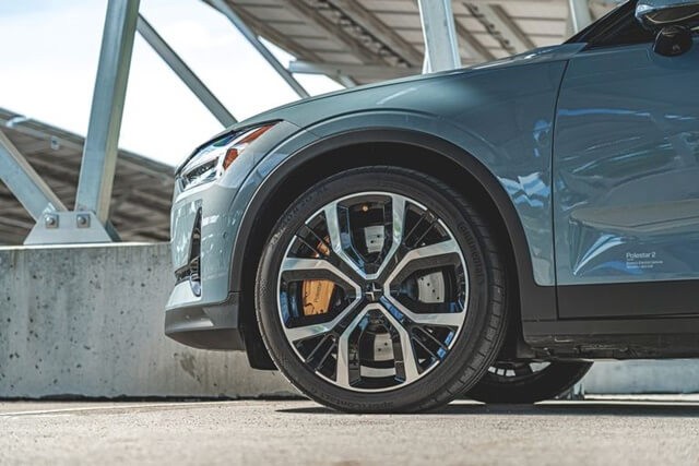 la-zang-polestar-2021