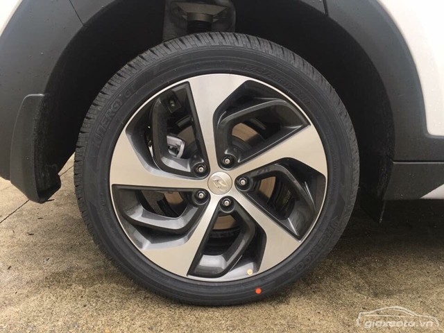 lazang-xe-hyundai-tucson-may-dau
