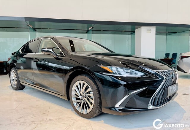 lexus-es-250-van-hanh