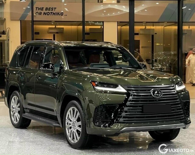 lexus-lx600-mau-xanh-bo-doi