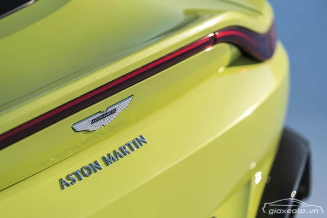 logo-aston-martin-vantage
