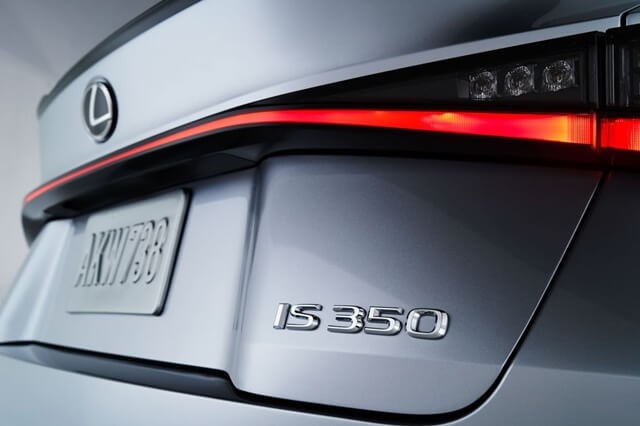 logo-lexus-is-350