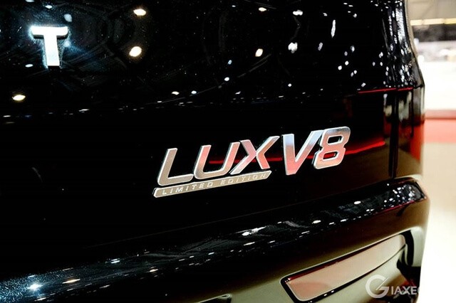 logo-xe-vinfast-lux-v8-limited-edition