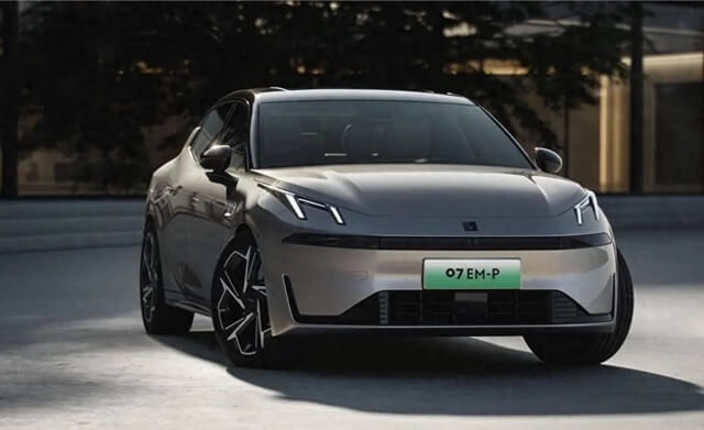 lynk-co-07-em-p-ra-mat