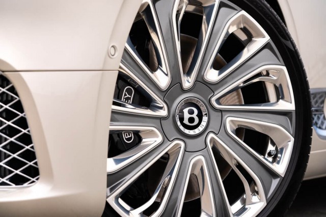mam-xe-Bentley-continental-GT-Mulliner-Coupe-2021