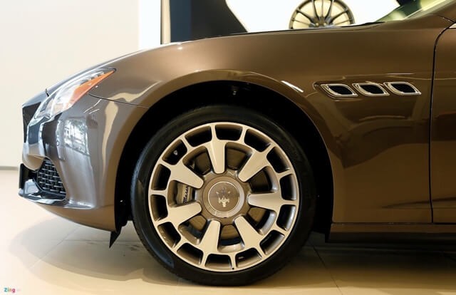 mam-xe-Maserati-Quattroporte-giaxeoto_vn