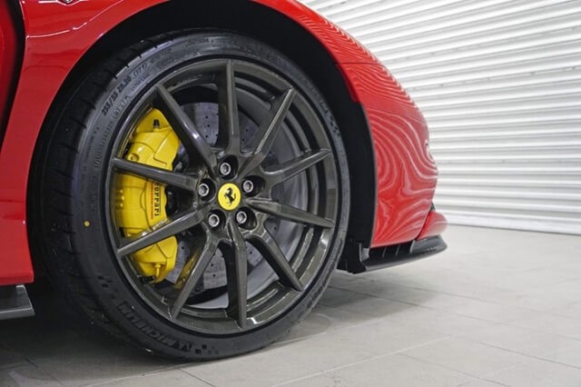 mam-xe-ferrari-sf90-stradale