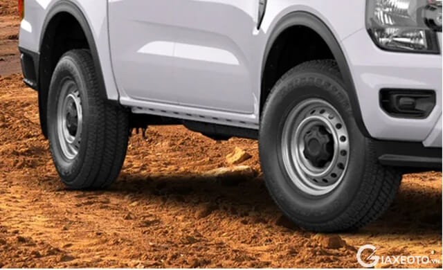 mam-xe-ford-ranger-xl