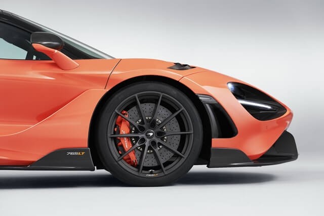 mam-xe-mclaren-765lt