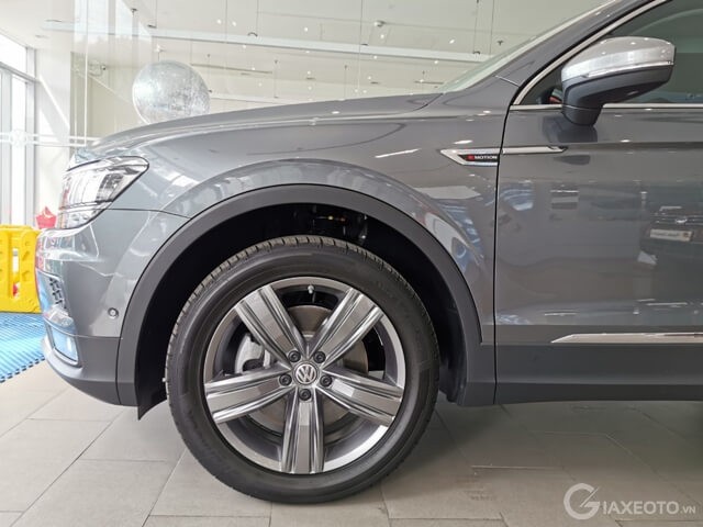 mam-xe-volkswagen-tiguan-elegance