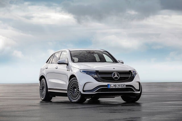 mercedes-benz-eqc-gia-bao-nhieu