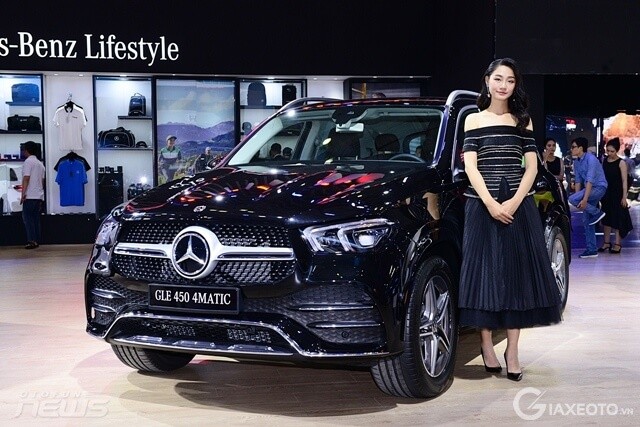 mercedes-benz-gle-450-4matic-ra-mat-tai-viet-nam