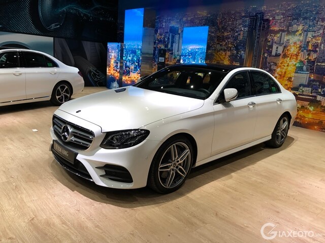 mercedes-e350-amg-gia-bao-nhieu