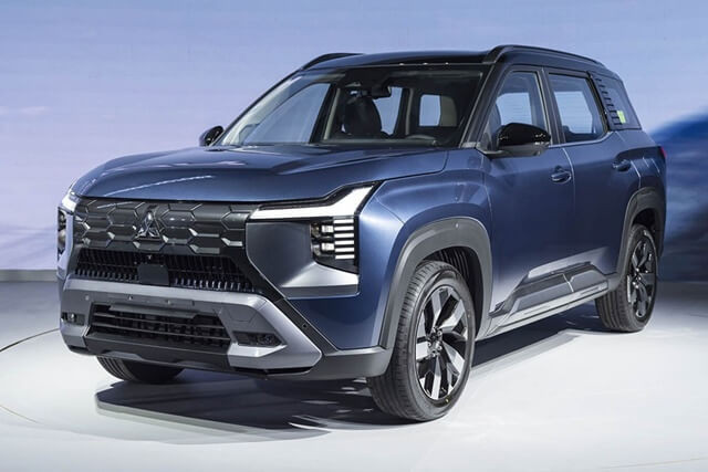 mitsubishi-destinator-ngoai-that