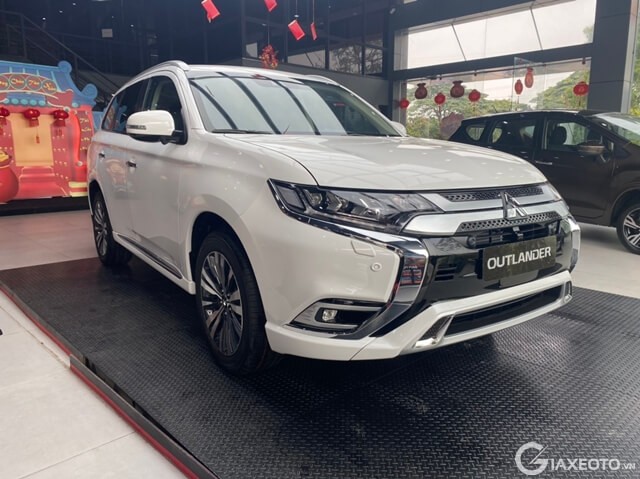 mitsubishi-outlander-2022-ra-mat-tai-viet-nam