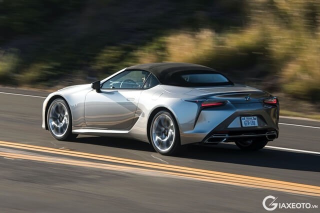 mui-xe-lexus-lc500-convertible