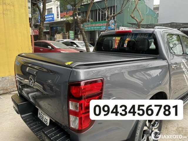 nap-thung-cuon-xe-ban-tai-mazda-bt50