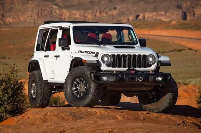 ngoai-that-jeep-wrangler-2025