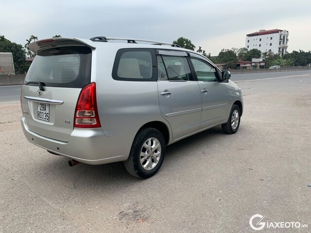 ngoai-that-toyota-innova-2006-cu