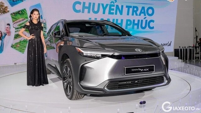 ngoai-that-xe-toyota-bz4x