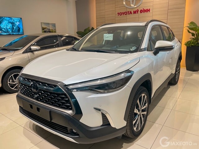 ngoai-that-xe-toyota-corolla-cross-2022-mau-trang