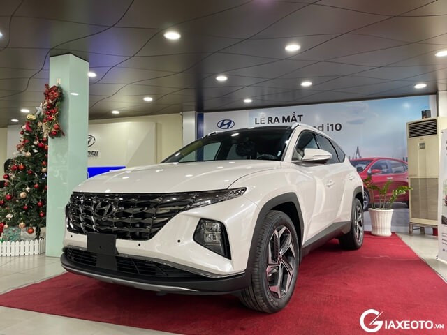 ngon-ngu-thiet-ke-Sensuous-Sportiness-tren-hyundai-tucson