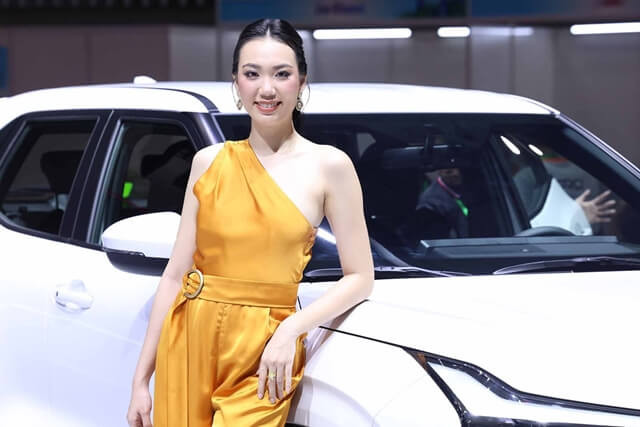 nguoi-mau-mitsubishi-vms-2024-thanh-lich