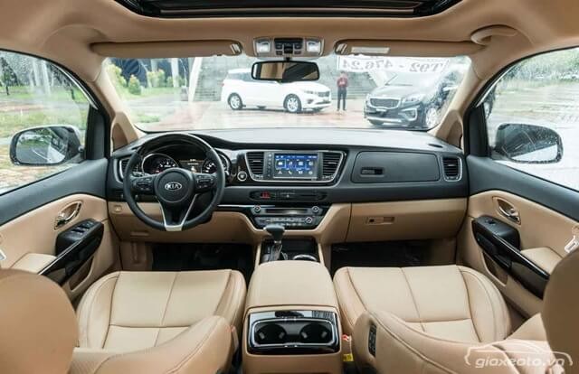 noi-that-kia-sedona