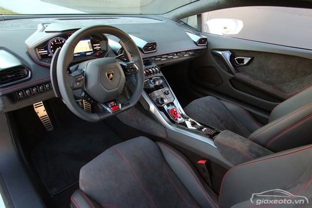 noi-that-lamborghini-huracan-lp610-4