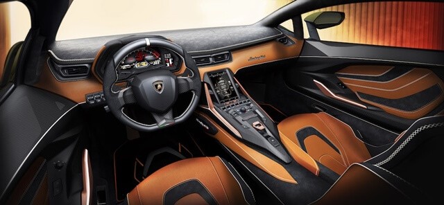 noi-that-xe-lamborghini-sian