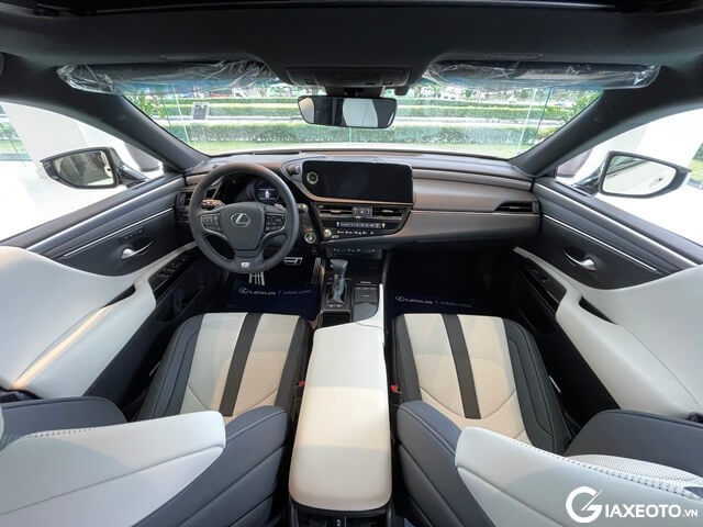 noi-that-xe-lexus-es250-fsport