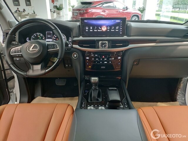 noi-that-xe-lexus-lx570