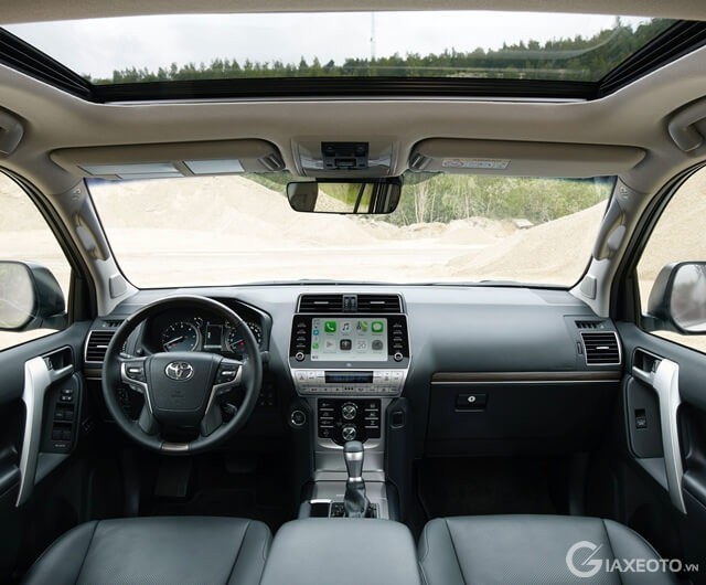 noi-that-xe-toyota-prado-2022